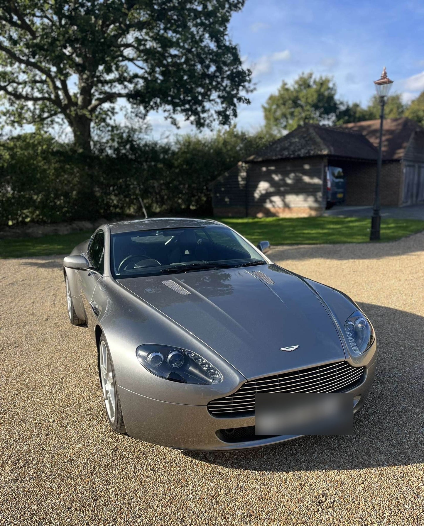 Aston Martin Vantage 4.3L