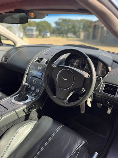 Aston Martin Vantage 4.3L